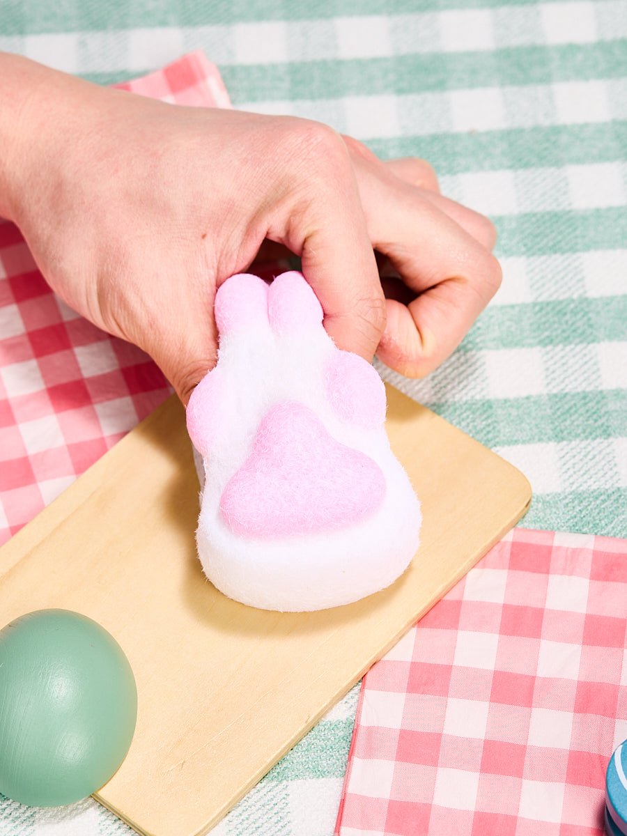 Flocked White-pink Paw Taba Squishy